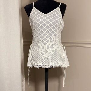 Women's Small White Doe & Rae Lace Top  - Lace‎ up Sides
